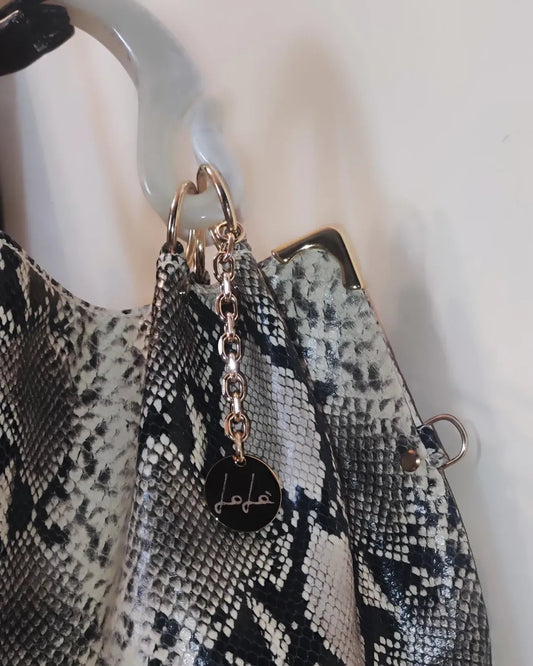 Grayish white snake grain, 49x36cm ,with Resin Tortoiseshell Handle