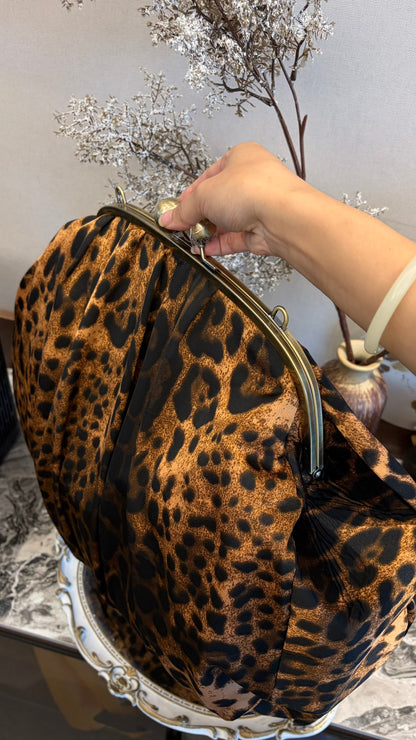 Leopard bag with leopard print brown ochre