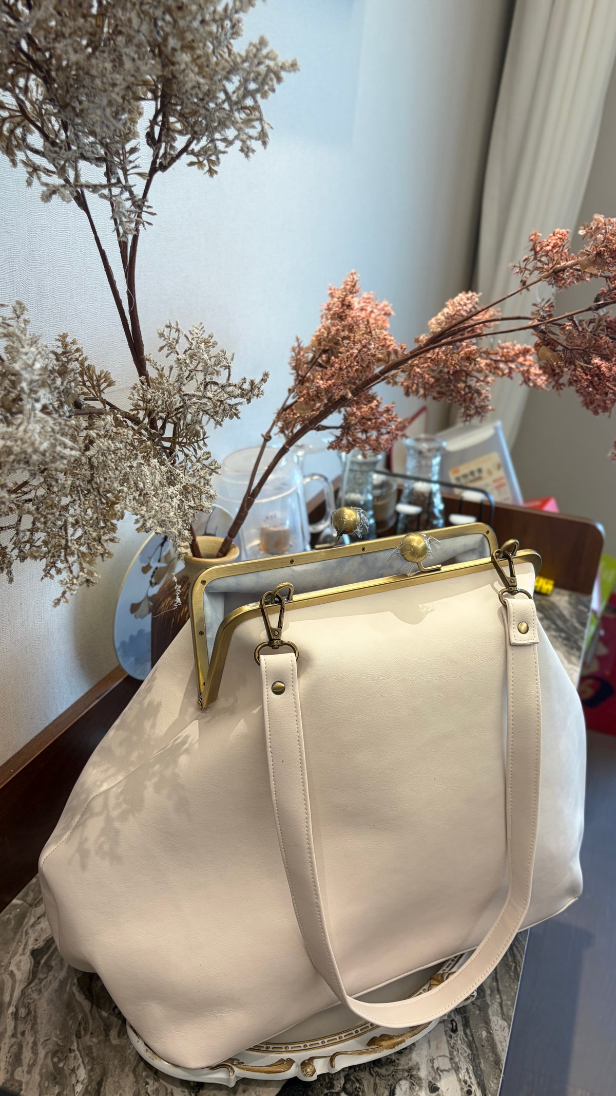 Poor White Large Handlebag,Leather Clutch Frame,20x12x8inch