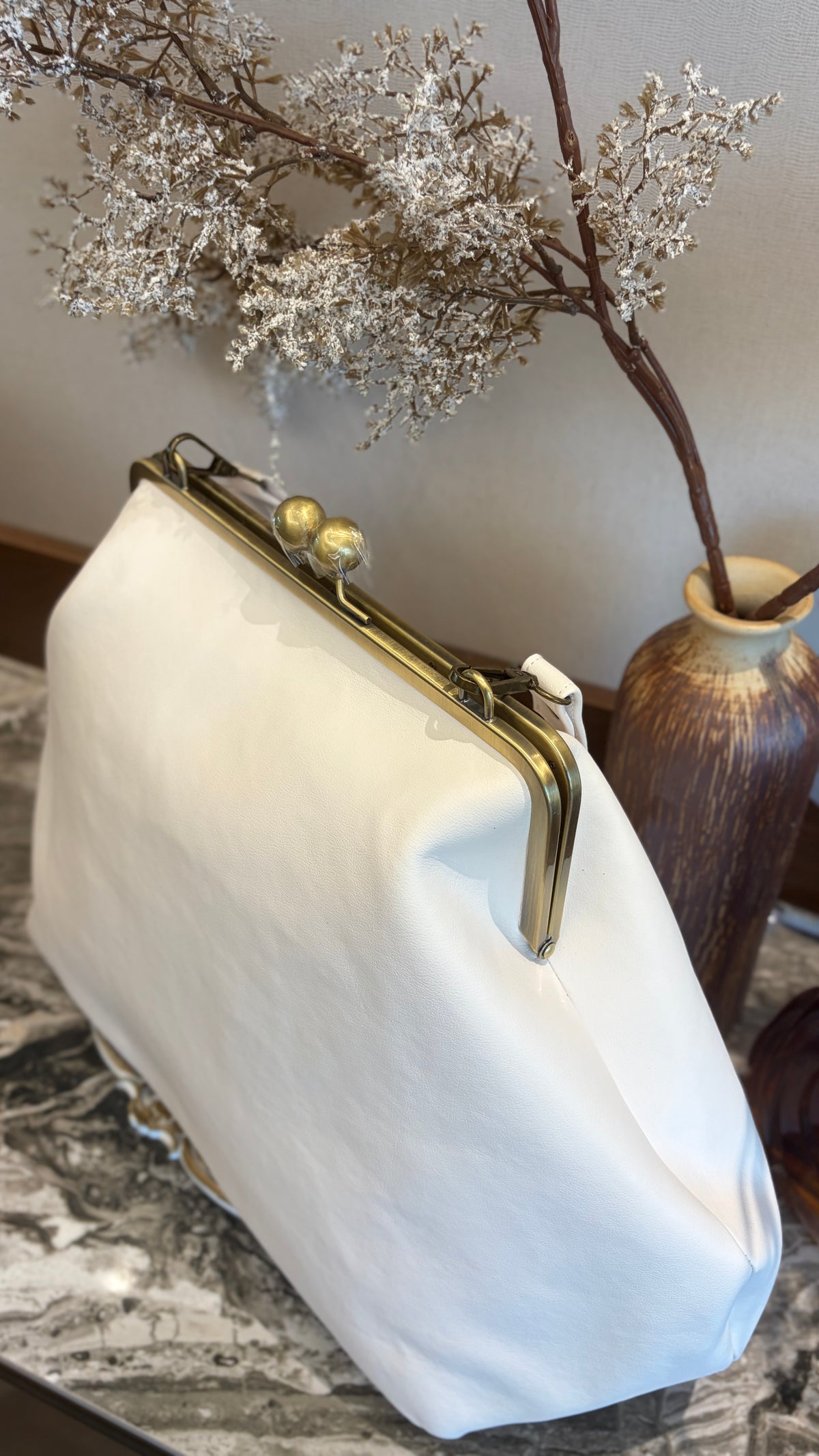 Poor White Large Handlebag,Leather Clutch Frame,20x12x8inch