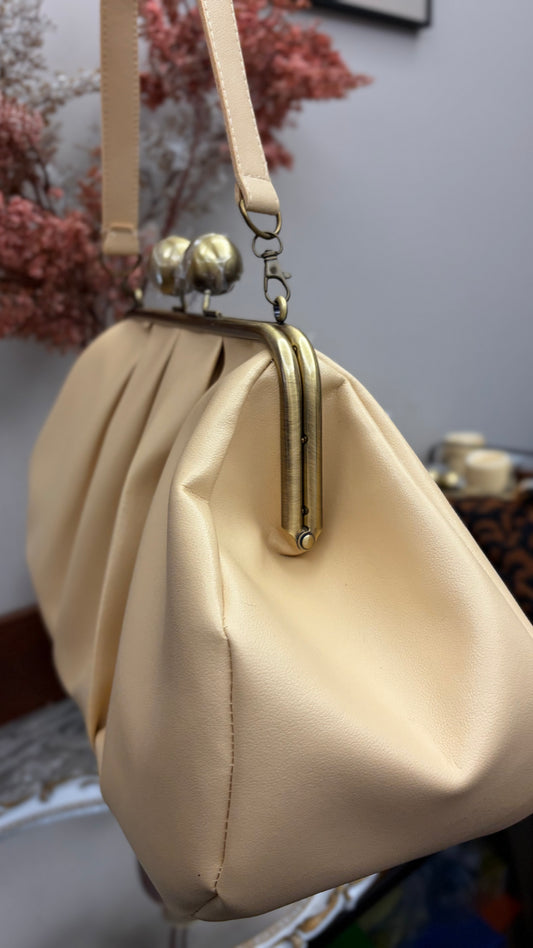 Beige Clutchbag,Frame Bag