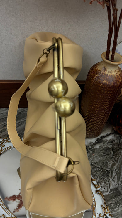 Beige Clutchbag,Frame Bag