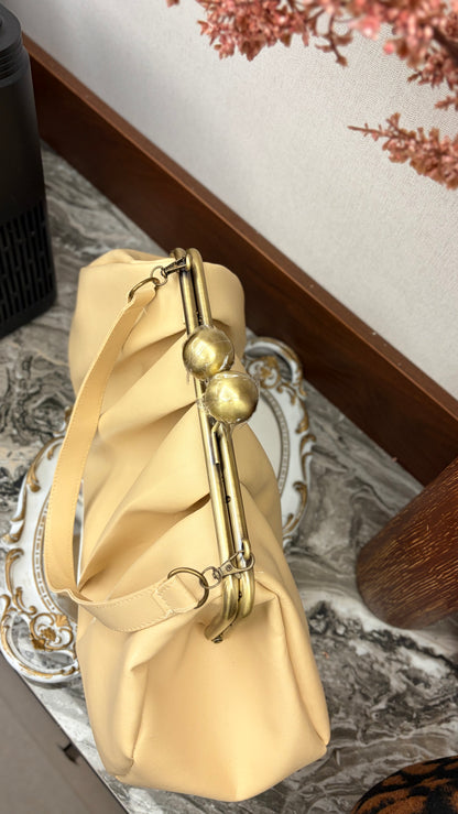 Beige Clutchbag,Frame Bag