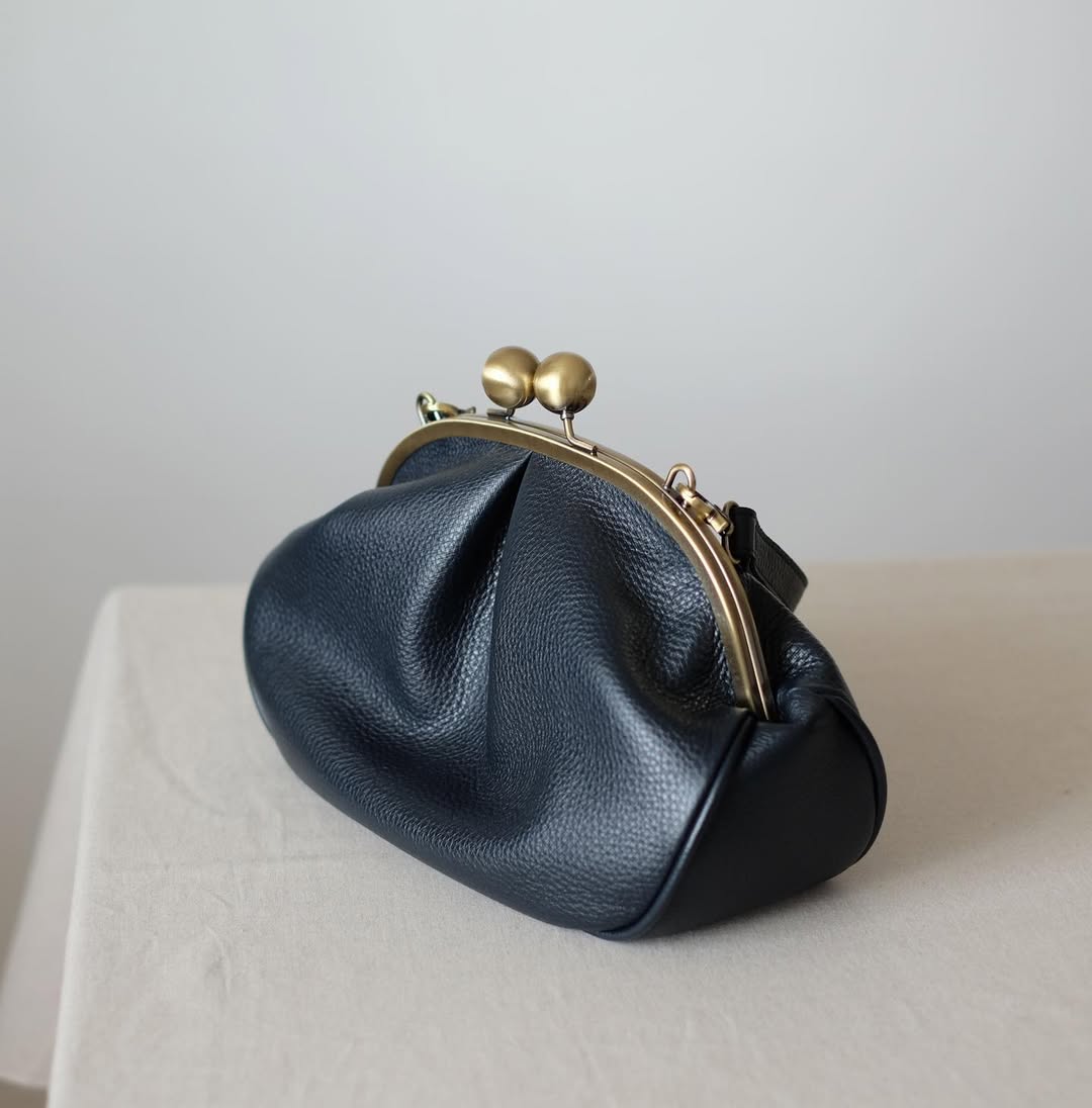 Medium version of a bag with a clasp